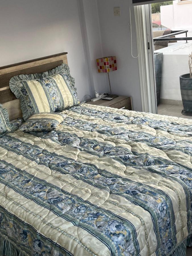Cyprus-Grecian Sea Apartment Ларнака Екстериор снимка